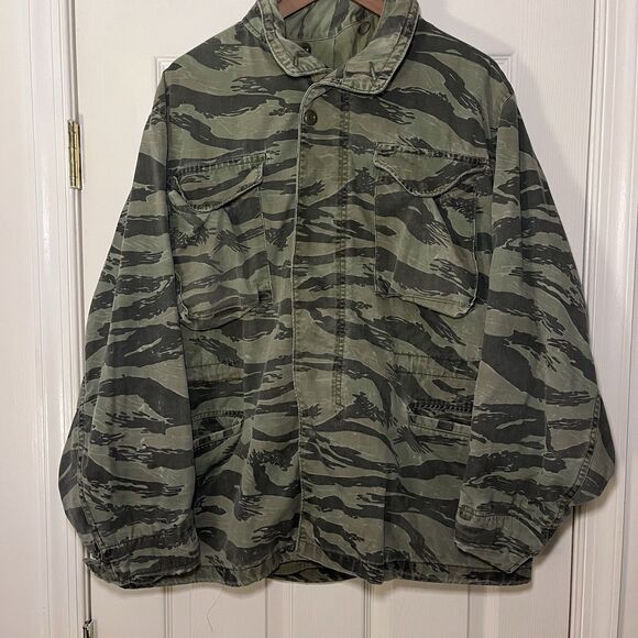 Camo Other - Vintage M-65 Tiger Stripe Jacket Whitfield Intl. US Military Field Coat Camo 80s